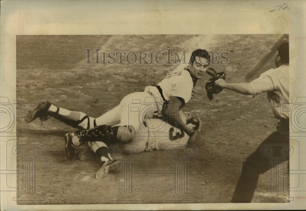 1971 Houston Astros catcher Jack Hiatt tries to stop runner at plate - Historic Images