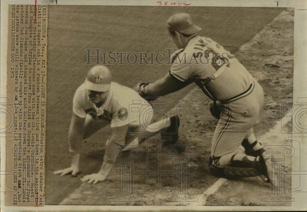 1971 Astros&#39; catcher Jack Hiatt is tagged out at home by Ted Simmons - Historic Images