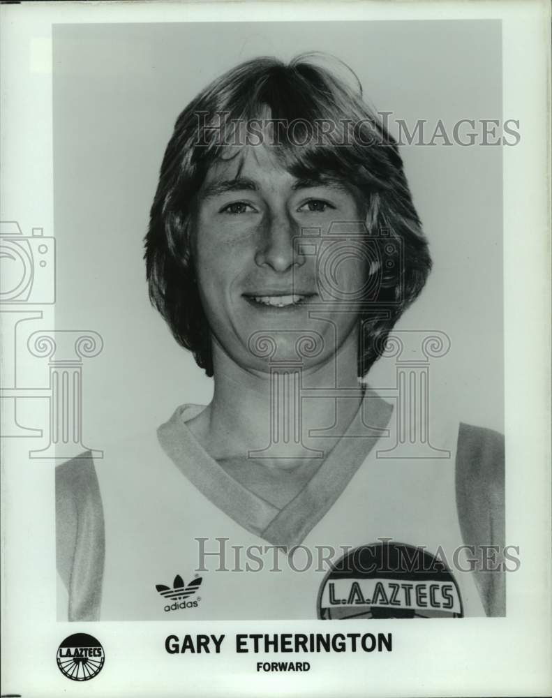 1981 Press Photo Los Angeles Aztecs' forward Gary Etherington. - hcs12313- Historic Images