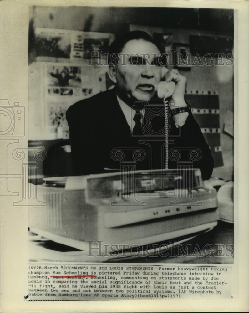 1971 Press Photo Former boxing champ Max Schmeling has phone interview, Hamburg- Historic Images