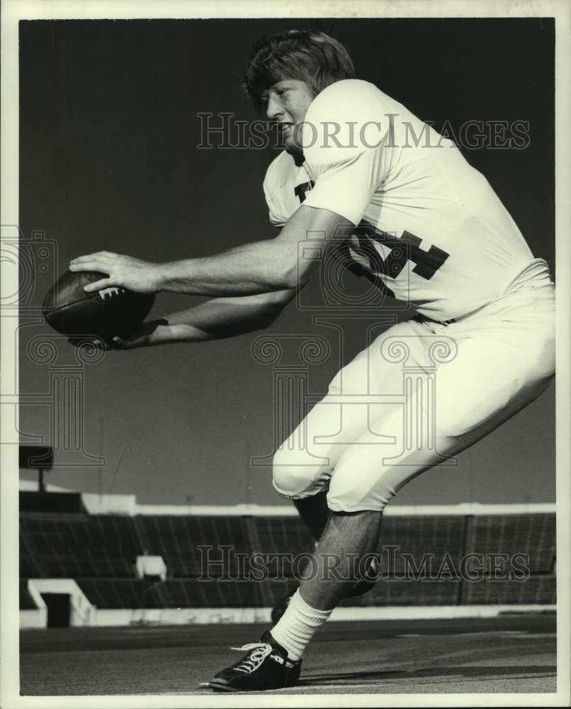 1973 Press Photo University of Texas football player Tommy Ingram. - hcs12446- Historic Images