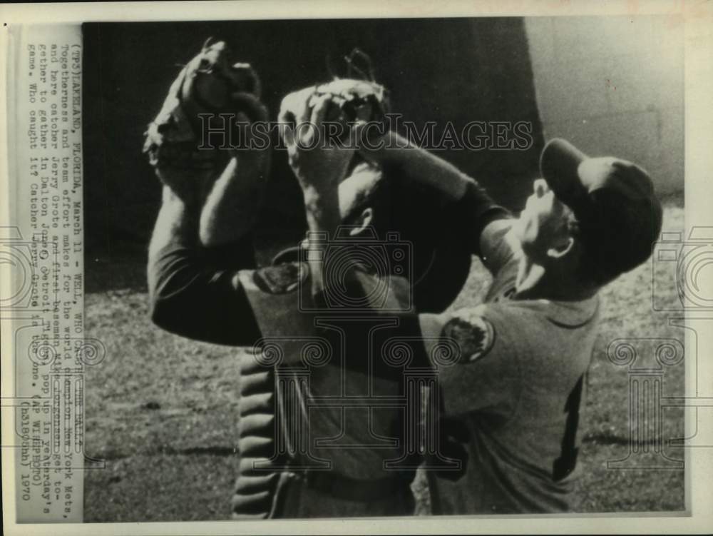 1970 Press Photo Mets&#39; Grote and Jorgensen go after Tigers&#39; Jones&#39; pop up. - Historic Images