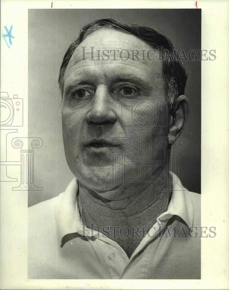 1984 Press Photo Houston Gamblers head football coach Jack Pardee. - hcs13499 - Historic Images