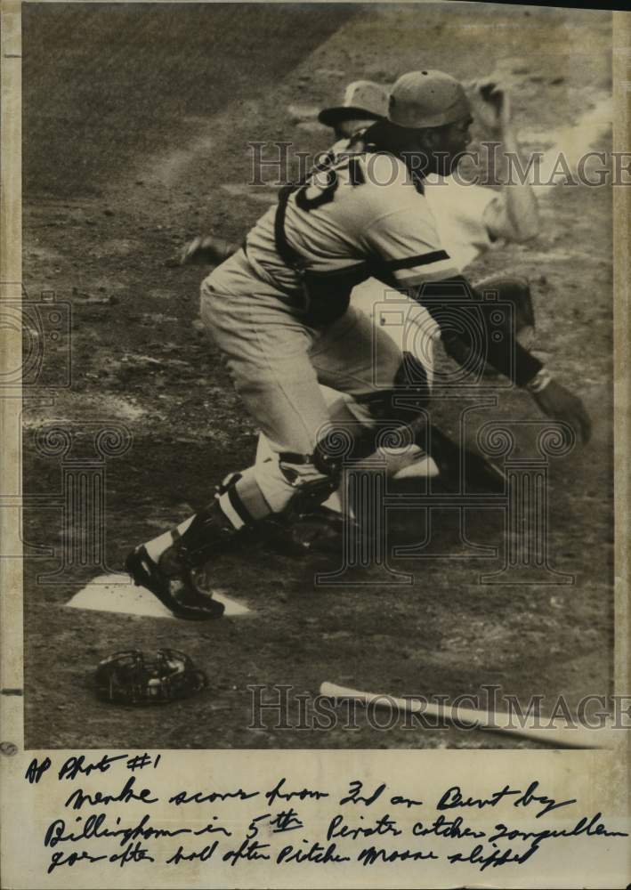 1971 Houston's Denis Menke scores from 3rd on a bunt in 5th inning - Historic Images