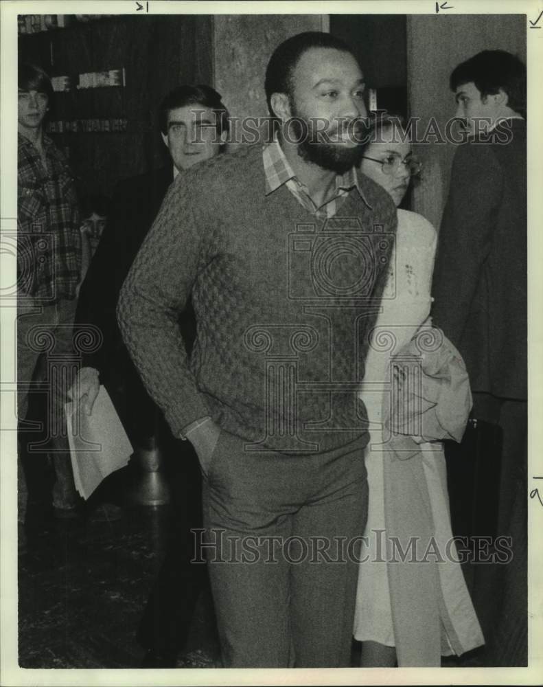 1983 Houston Oilers cornerback Greg Stemrick leaves a courtroom - Historic Images
