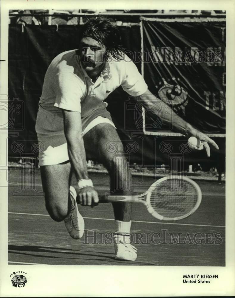 1975 Press Photo World Championship Tennis player Marty Riessen of United States- Historic Images