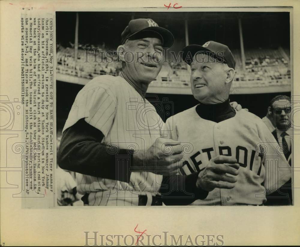 1965 Detroit manager Charlie Dressen with Yankee&#39;s Johnny Keane - Historic Images