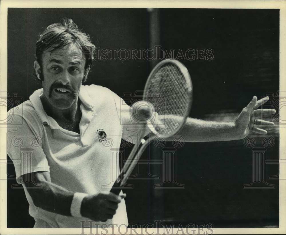 1987 John Newcombe at River Oaks tennis tournament - Historic Images