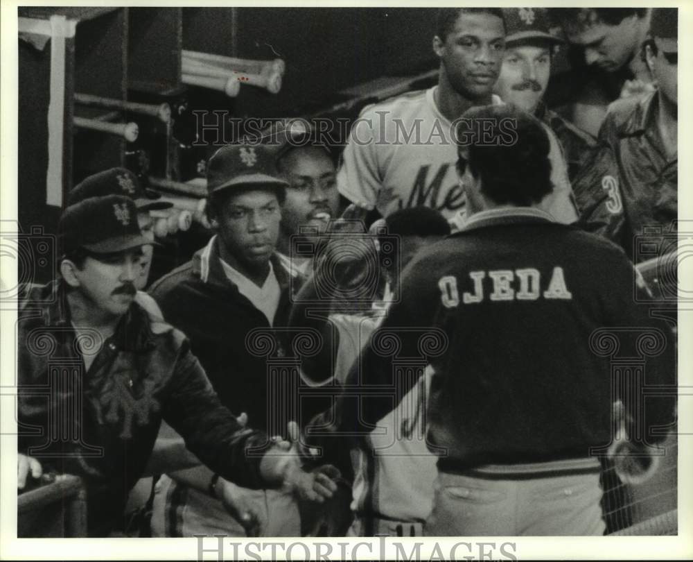 1986 Press Photo Ojeda being congratulated after he scored - hcs15805- Historic Images