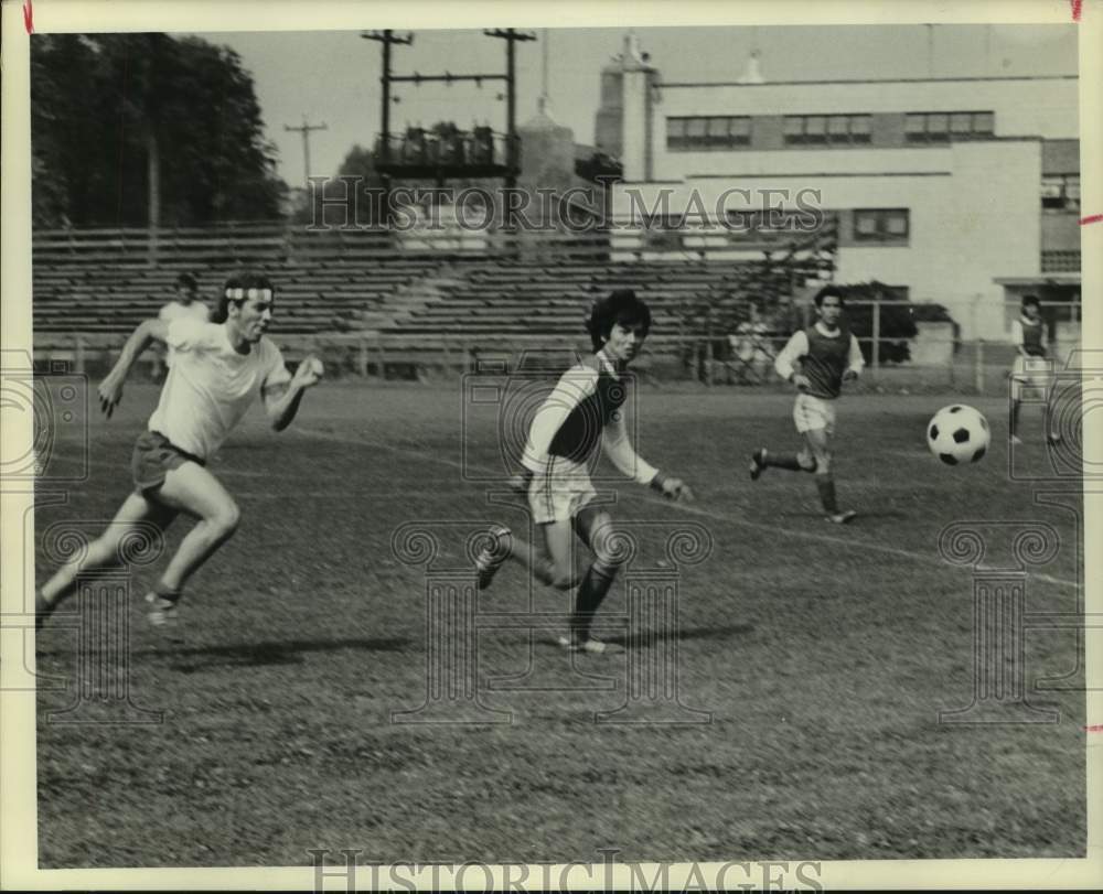 1975 University of Houston soccer player Danny Samsone. - Historic Images