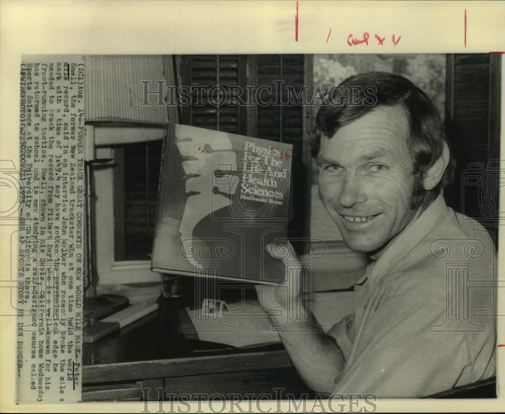 1975 Former race car driver Peter Snell at his home in Davis, CA - Historic Images