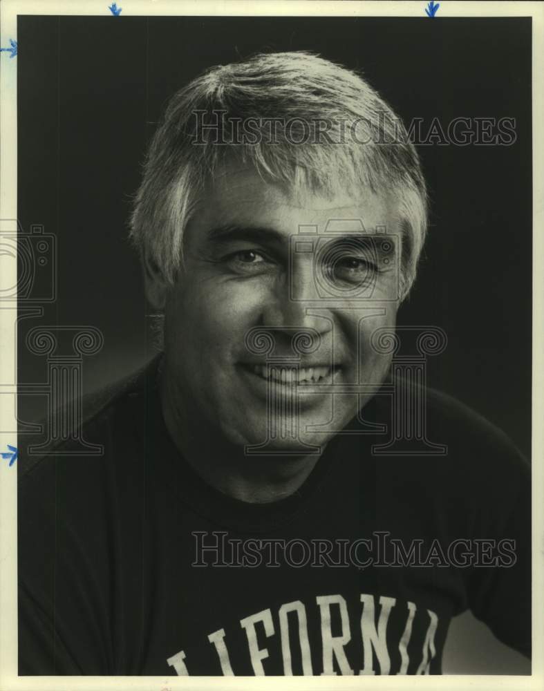 1986 Former Minnesota Vikings quarterback Joe Kapp. - Historic Images