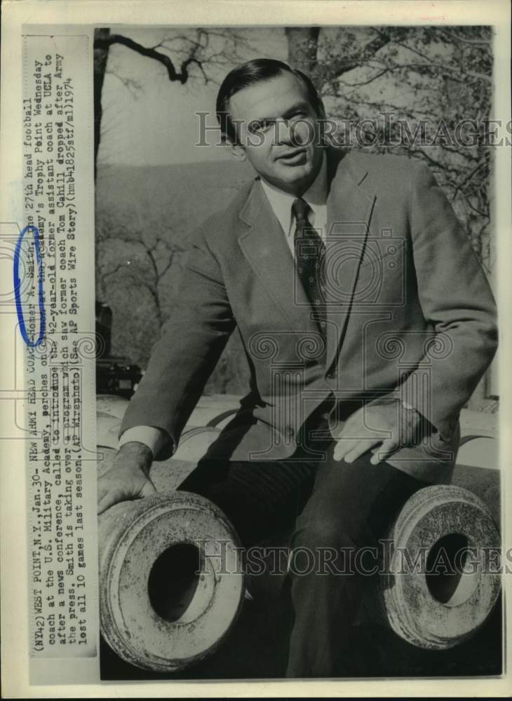 1974 Press Photo Homer A. Smith announced as Army&#39;s new head football coach.- Historic Images