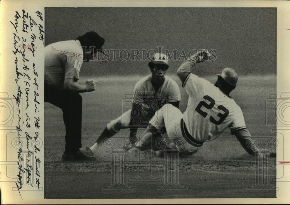 1974 Press Photo Houston Astros baseball player Lee May is out at second base- Historic Images