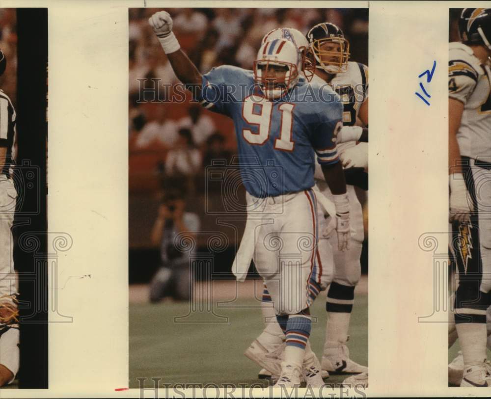 1989 Press Photo Houston Oilers football player Johnny Meads pumps his fist - Historic Images