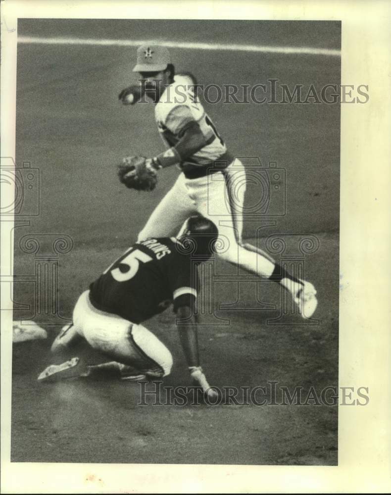 1980 Press Photo Houston Astros baseball player Rafael Landestoy throws ball- Historic Images