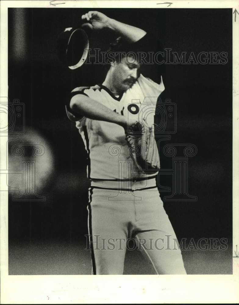 1984 Press Photo Houston Astros pitcher Bob Knepper - hcs19377- Historic Images