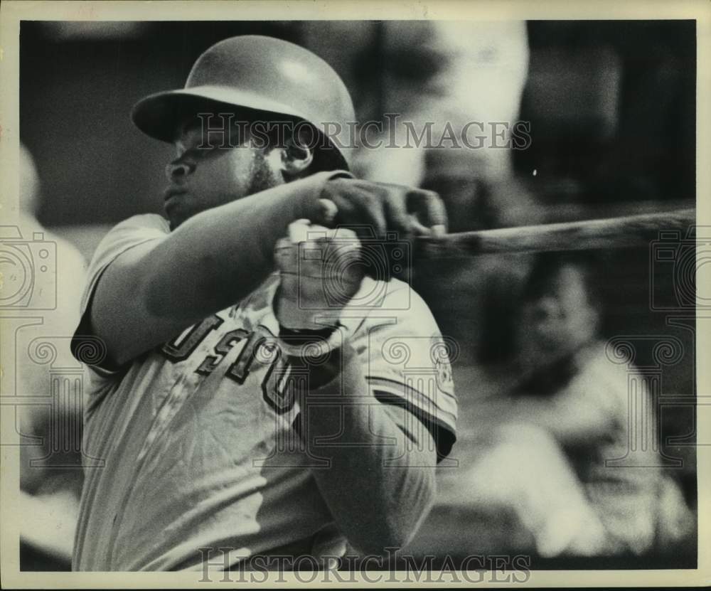 1974 Press Photo Houston Astro Lee May - hcs20141- Historic Images