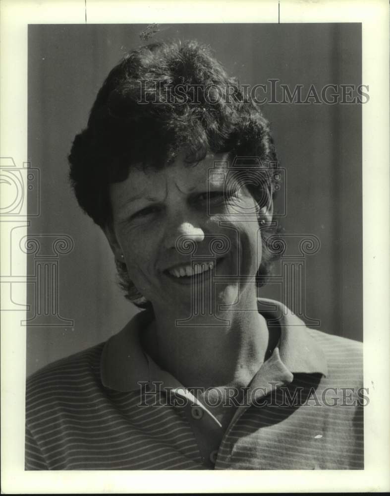 1988 Press Photo Athletic trainer Sandy Treadwell. - hcs20639 - Historic Images