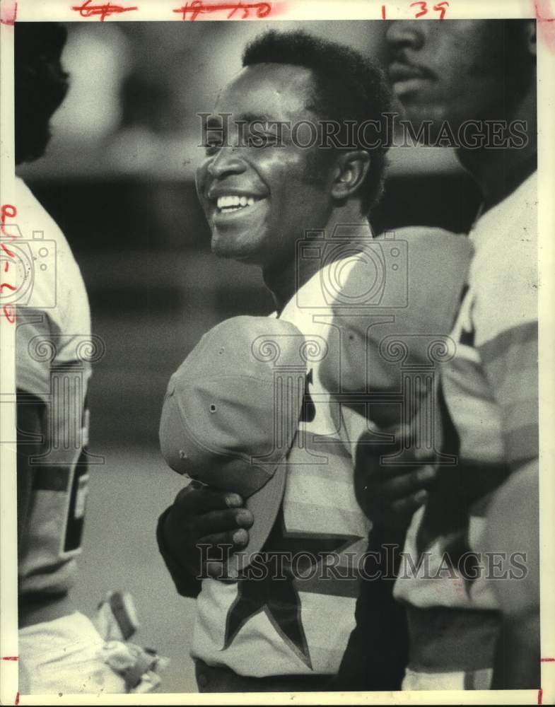 1980 Press Photo Astros' Joe Morgan smiles during opening day ceremonies. - Historic Images