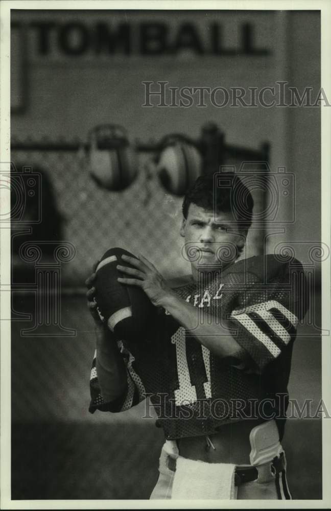 1986 Press Photo Tomball (Texas) High School quarterback Michael Taylor - Historic Images