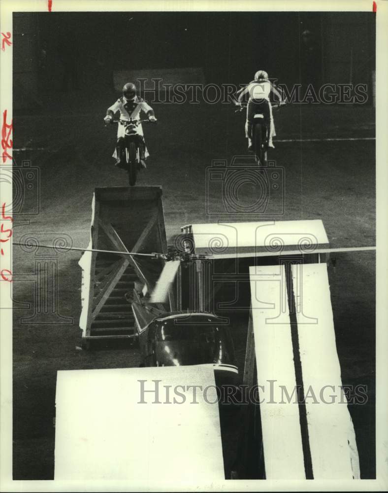 1979 Press Photo Cycle jumpers Dick Stone and Rex Blackwell - hcs21693 - Historic Images