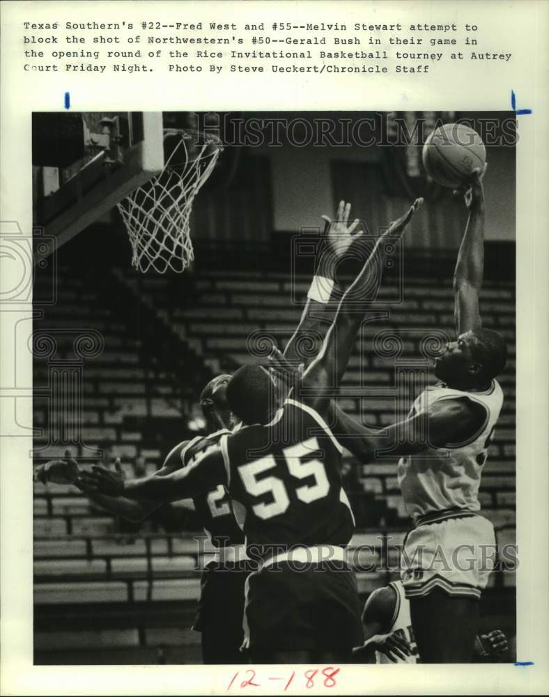 1986 Press Photo TSU's Fred West & Melvin Stewart can't block NSU's Gerald Bush - Historic Images