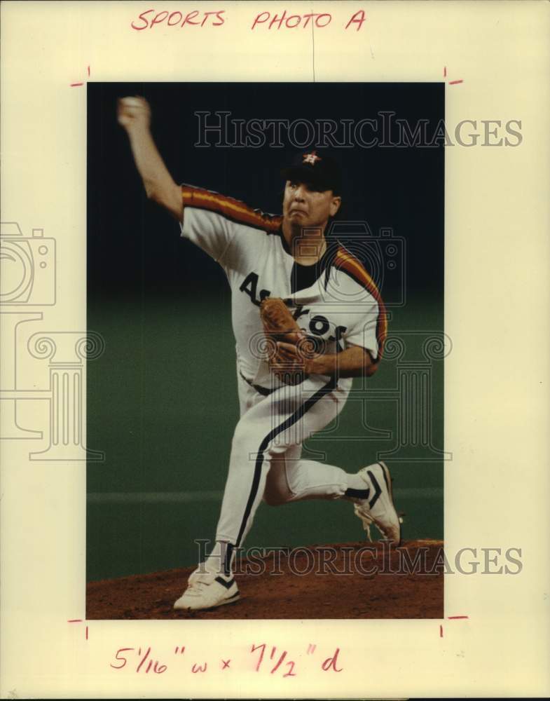 1991 Press Photo Astros Mark Portugal pitches against LA Dodgers at Astrodome - Historic Images