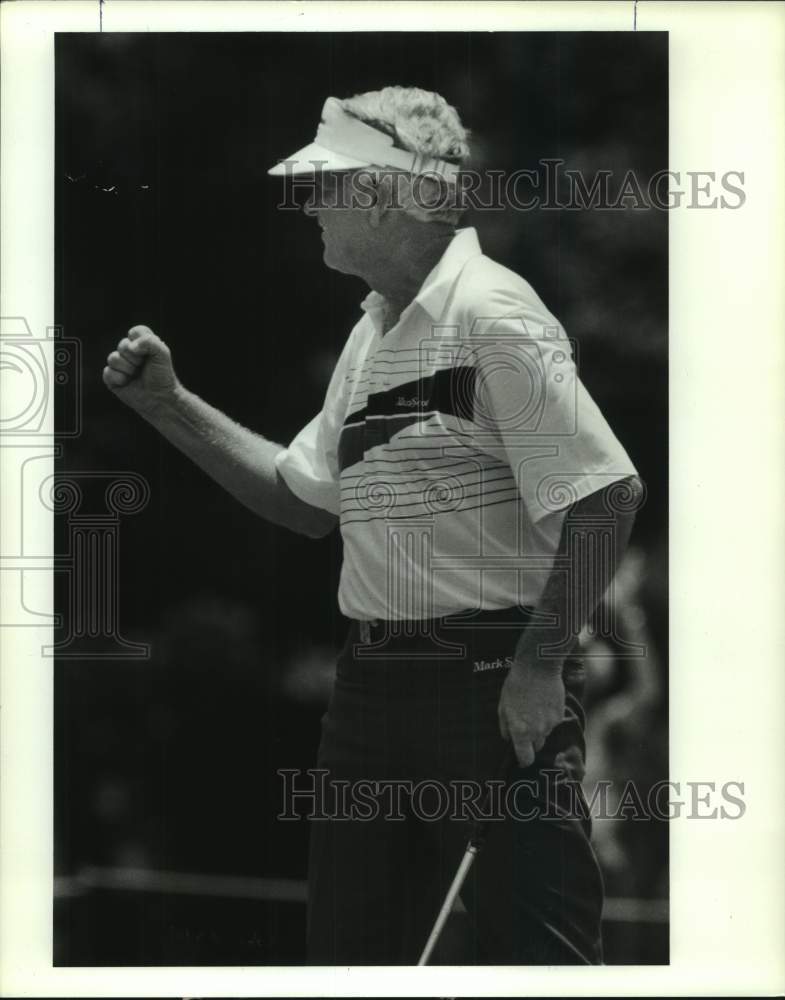 1989 Press Photo Golfer Larry Mowry in action - hcs23137- Historic Images