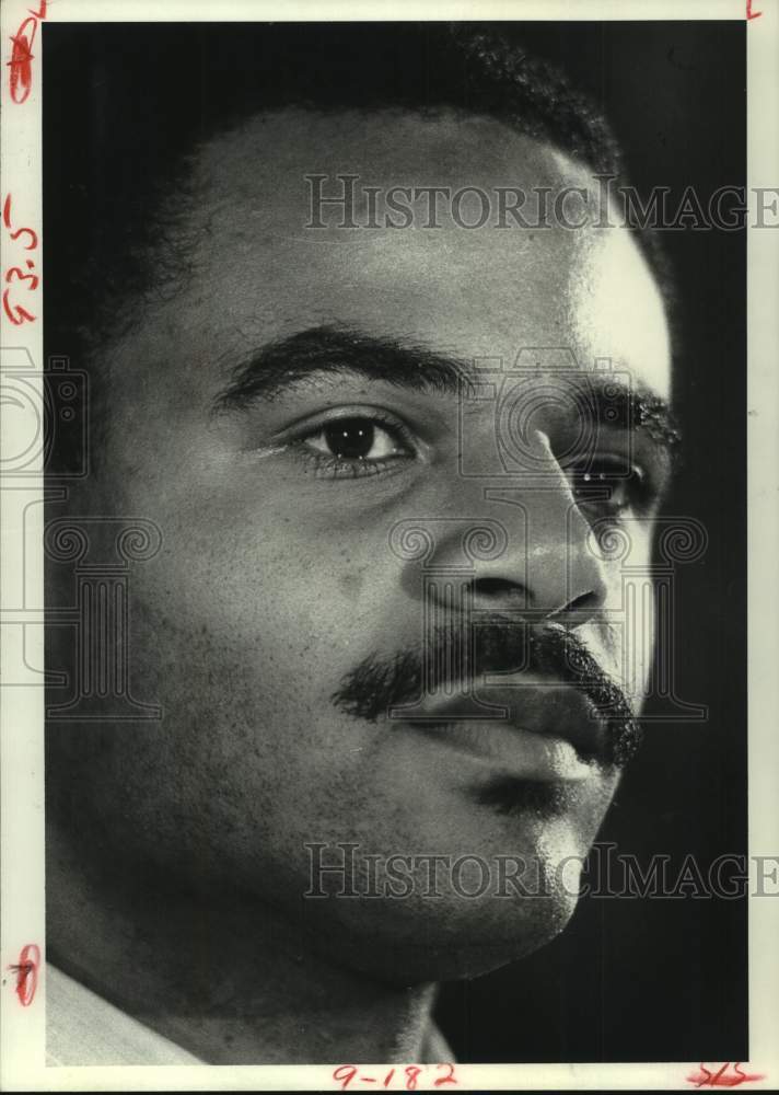 1983 Press Photo Houston Oilers quarterback Warren Moon - hcs23163 - Historic Images