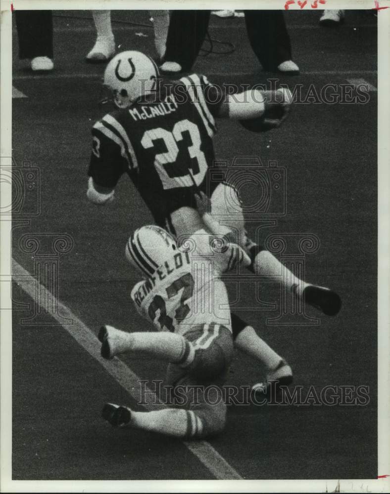 1977 Press Photo Houston Oilers and Baltimore Colts play NFL football- Historic Images