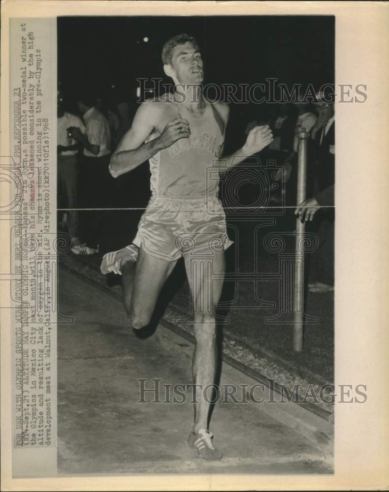1968 Press Photo Kansas&#39; Jim Ryun at pre-Olympic meet contend with high altitude - Historic Images