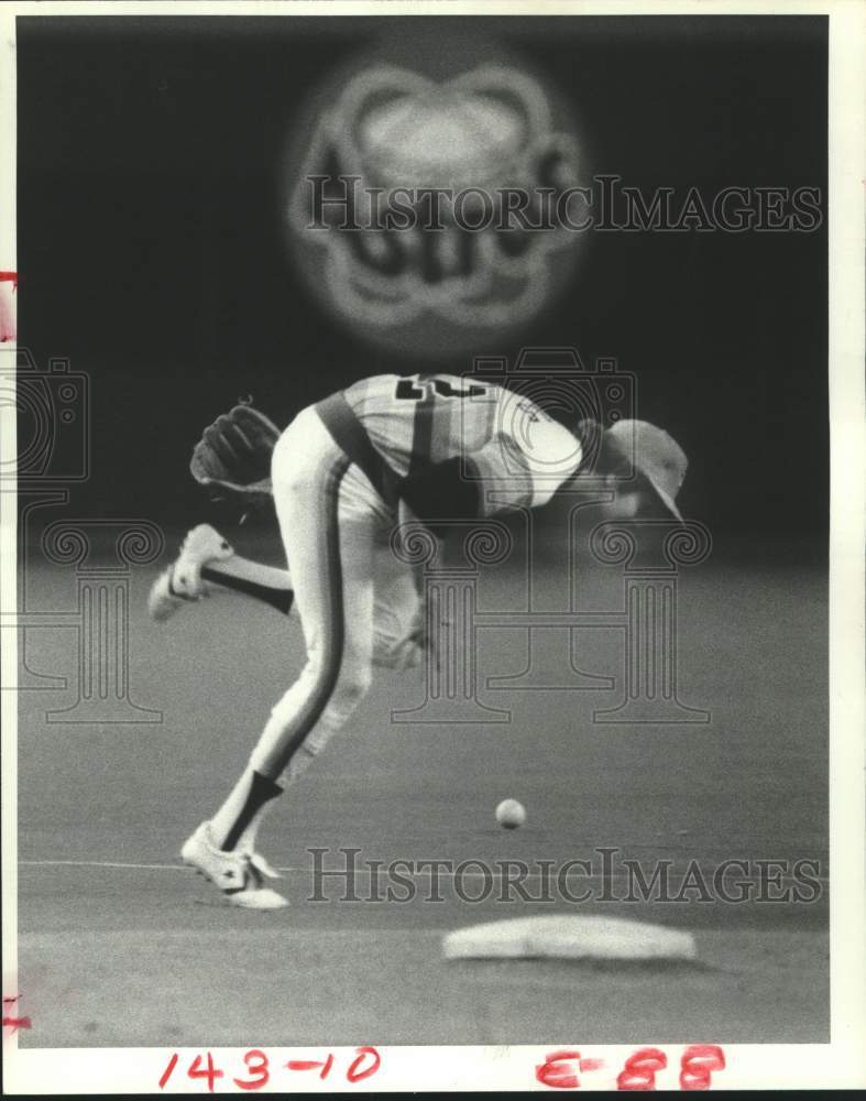1981 Press Photo Houston Astros baseball player Craig Reynolds in action- Historic Images
