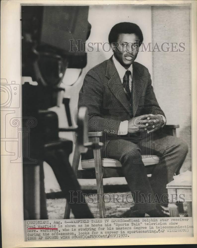1972 Press Photo Miami Dolphins football wide receiver Paul Warfield on tv show- Historic Images