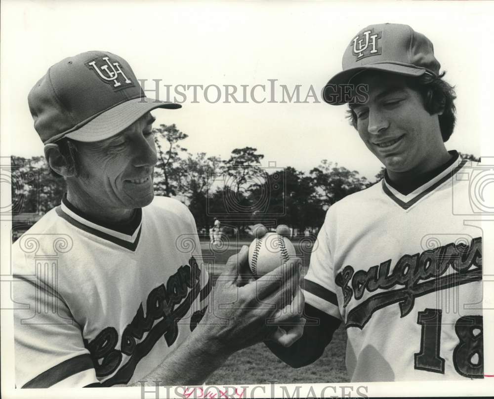 1976 Press Photo Houston&#39;s baseball Rolan Walton &amp; one of his players- Historic Images