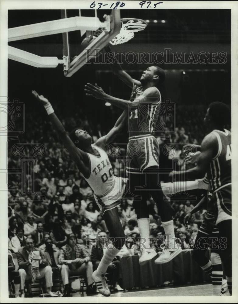 1978 Press Photo Houston and Texas play men&#39;s college basketball - hcs25983- Historic Images