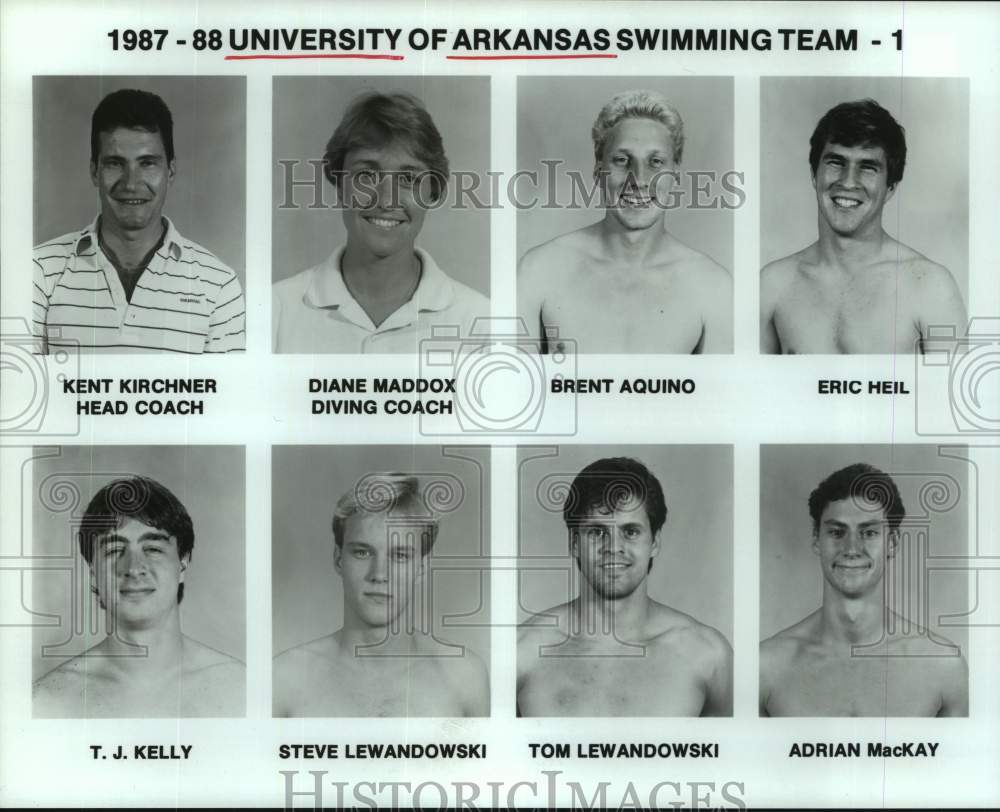 1987 Press Photo Members of University of Arkansas swimming team and staff - Historic Images