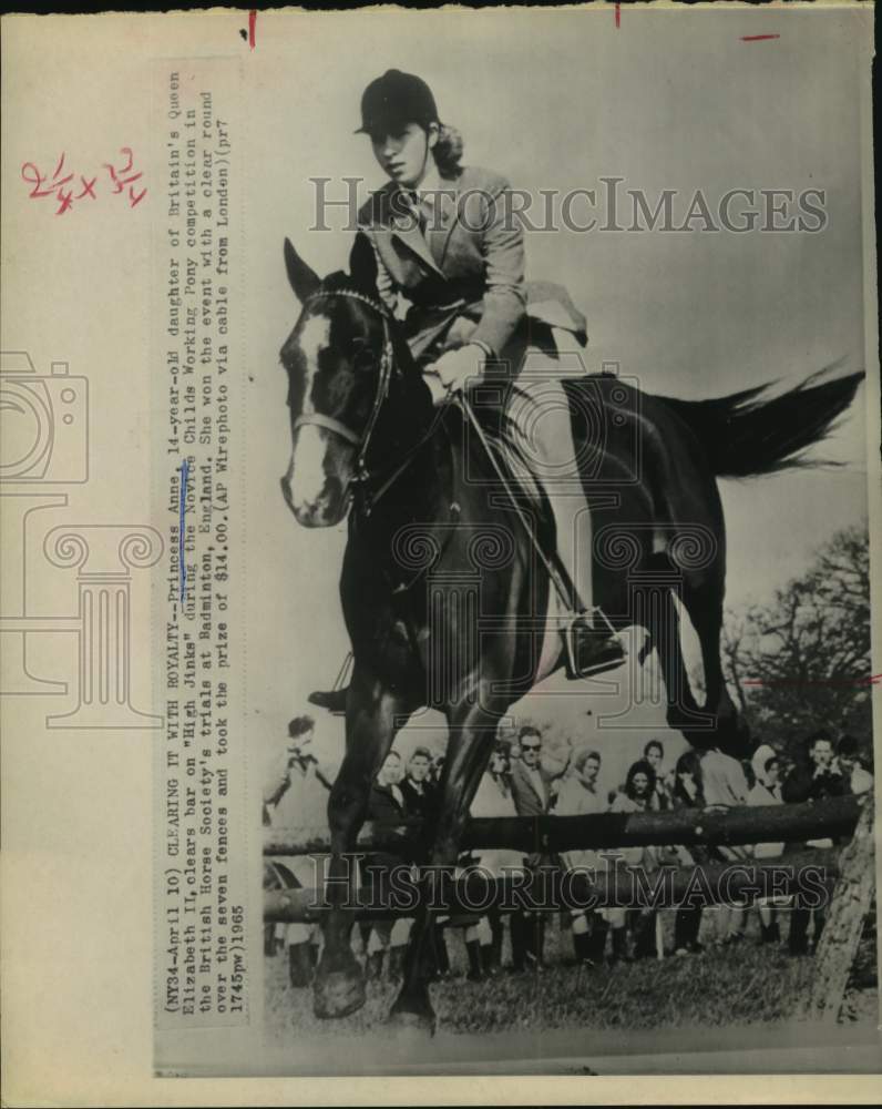 1965 Press Photo Princess Anne competes on "High Jinks," Badminton, England - Historic Images