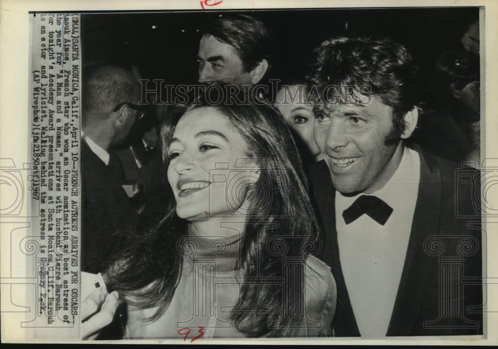 1967 Press Photo Anouk Aimee, PIerre Barouh at Academy Awards - Santa Monica - Historic Images