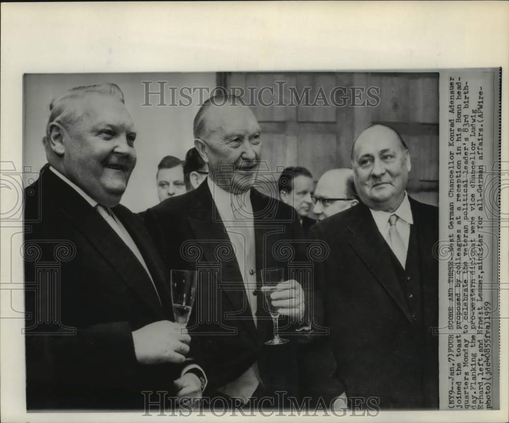 1959 Press Photo Celebration for German Chancellor's birthday, Bonn headquarters - Historic Images