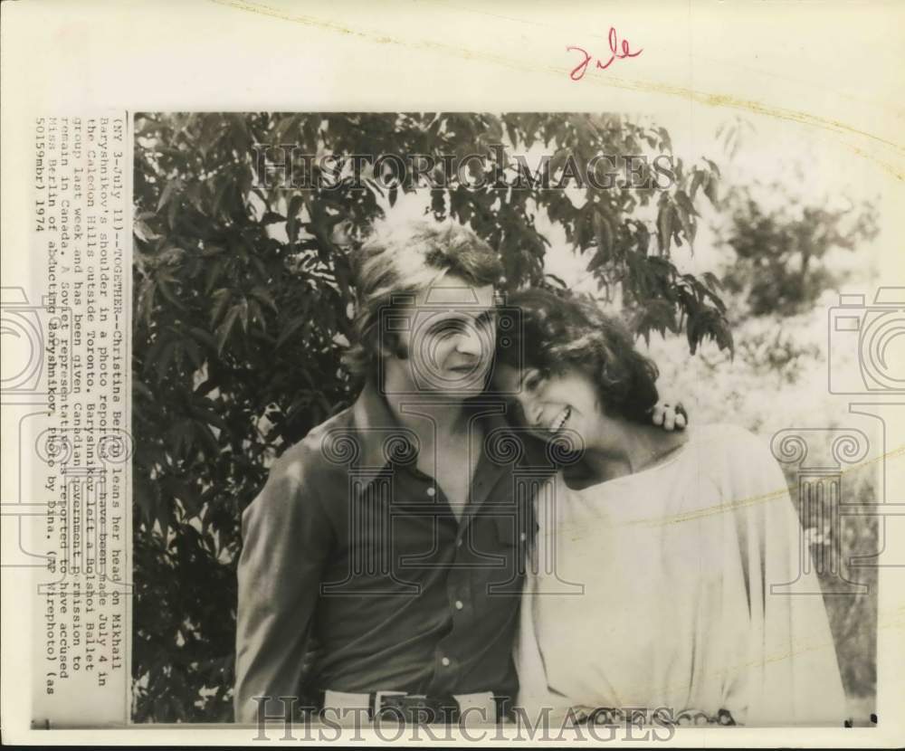 1974 Press Photo Canada-Ballet star Mikhail Baryshnikov with Christina Berlin - Historic Images