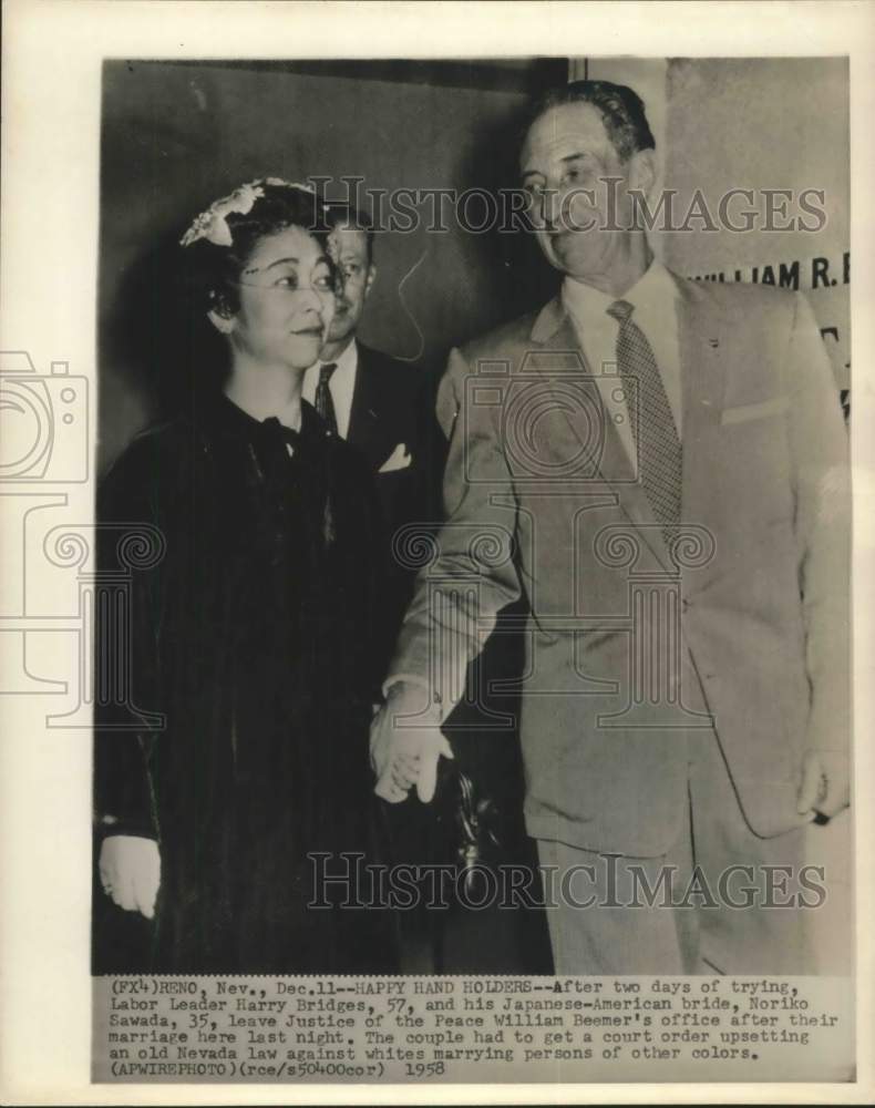 1958 Press Photo Labor Leader and Bride Noriko Sawada in Reno Nevada - Historic Images