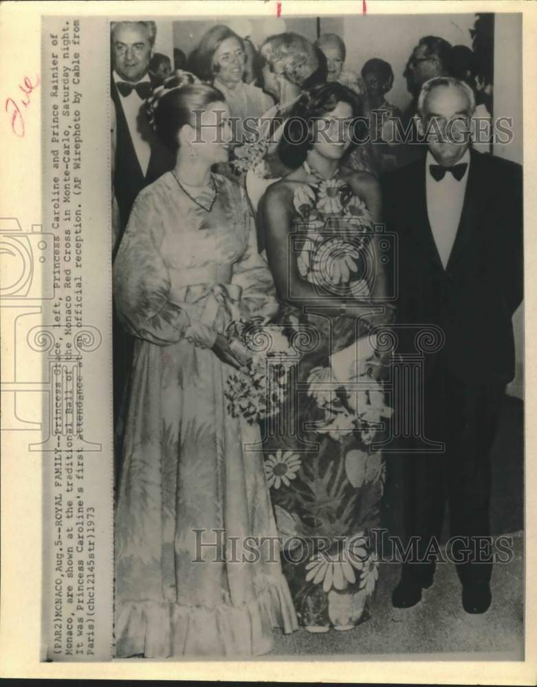 1973 Press Photo Princess Grace, Princess Caroline, Prince Rainier; Monaco ball - Historic Images