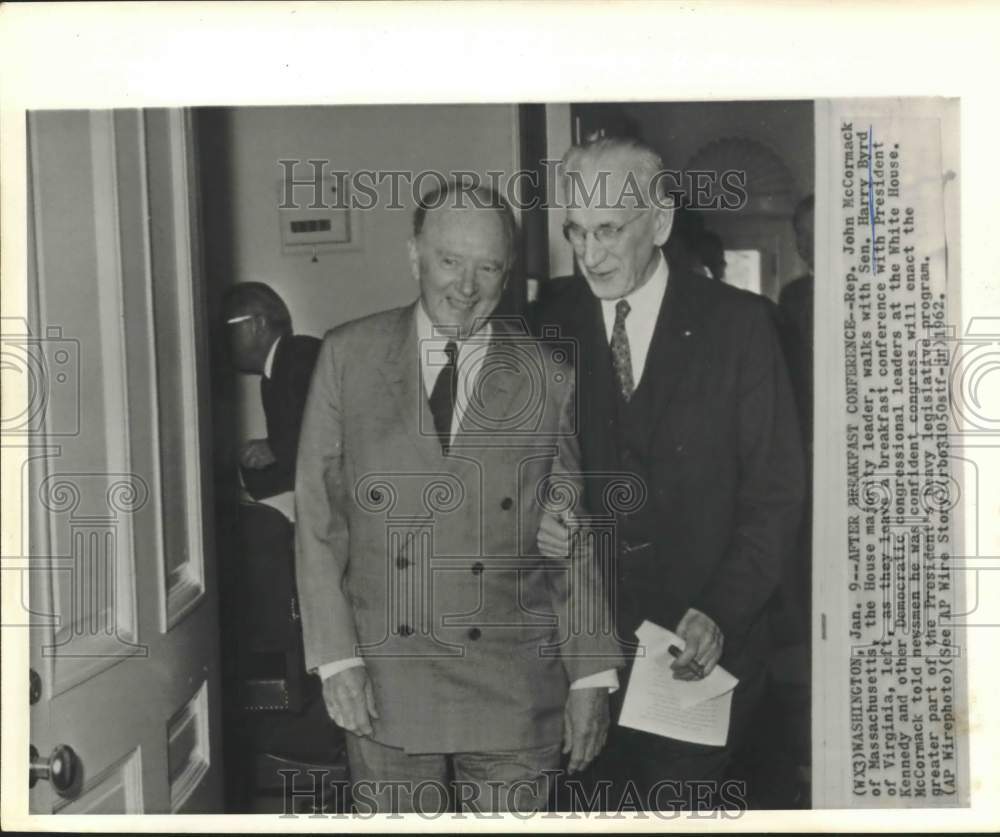 1962 Press Photo Rep. John McCormack, Sen. Harry Byrd leave White House meeting - Historic Images