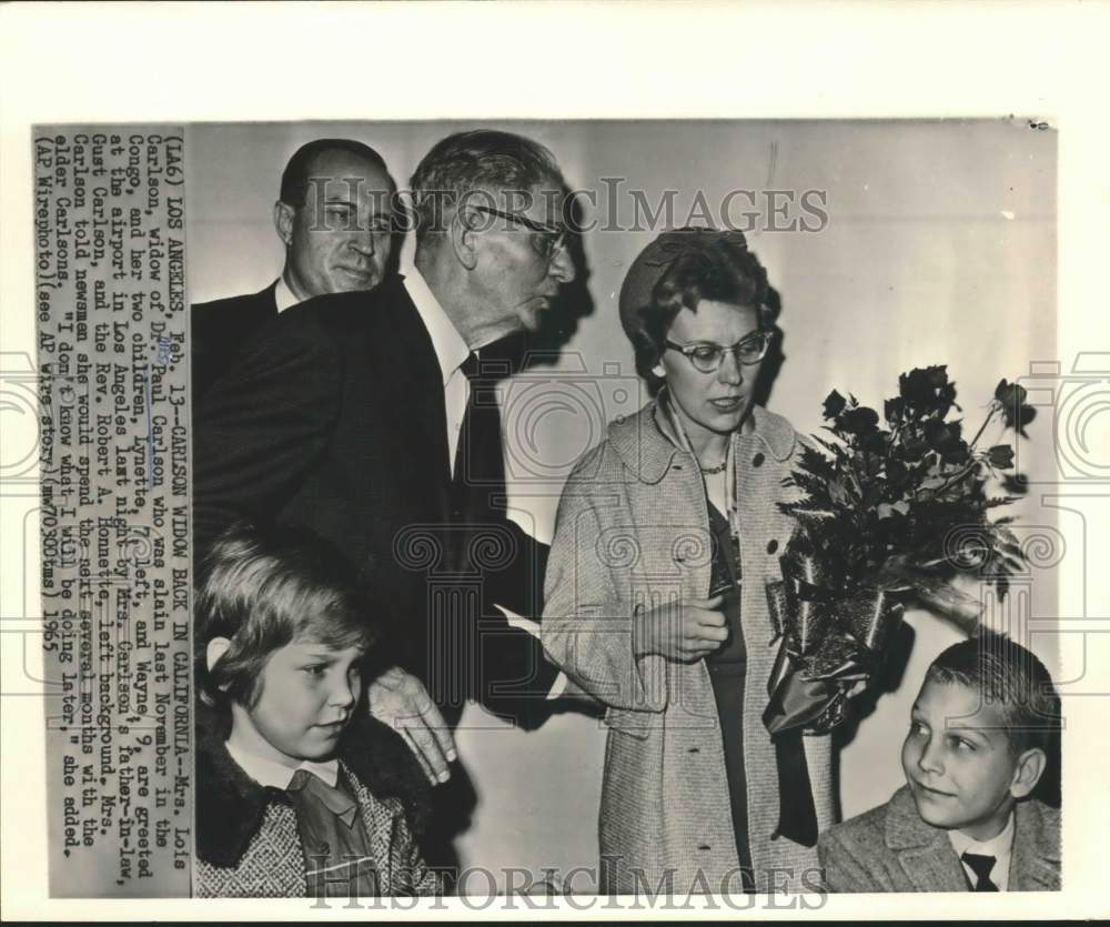 1965 Press Photo Widow of Dr. Paul Carlson, Mrs. Lois Carlson and Family - Historic Images