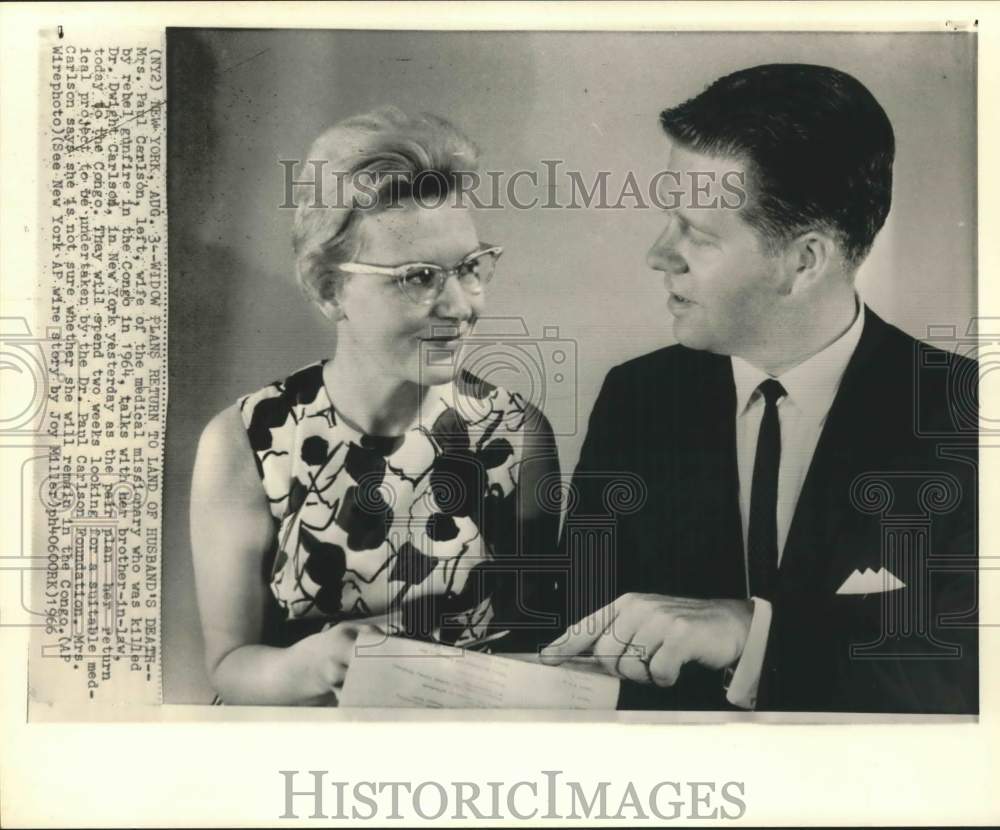 1966 Mrs. Paul Carlson, Dr Dwight Carlson Plan Congo Trip, New York - Historic Images