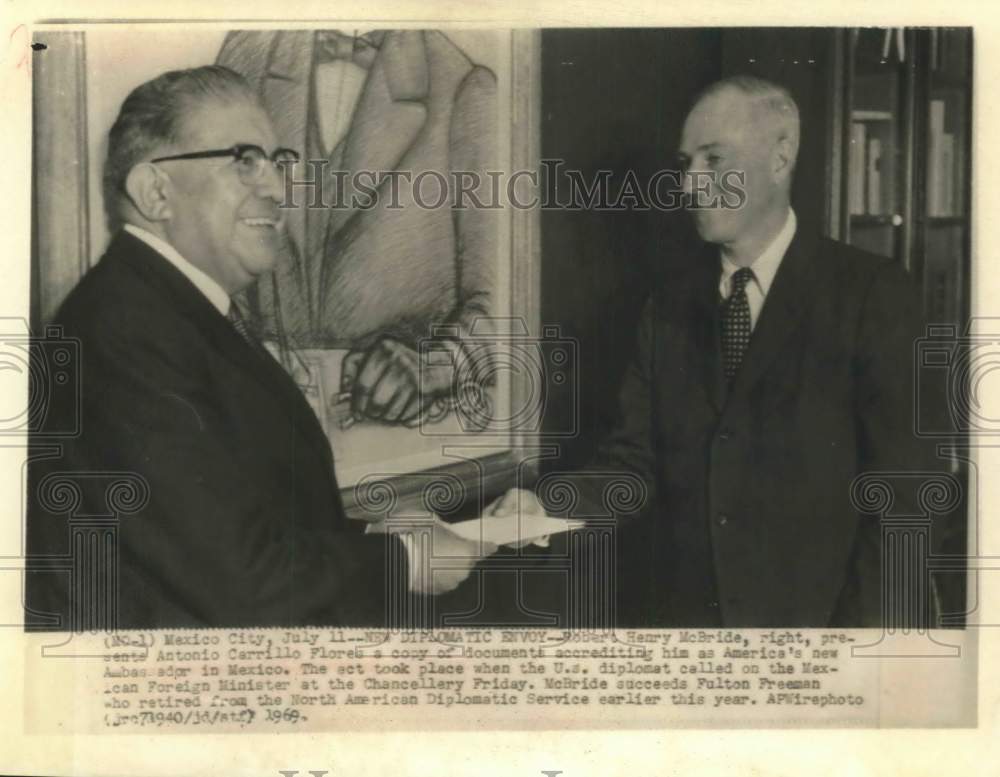 1969 Press Photo Robert H. McBride Appoints Antonio C. Flores Mexico Ambassador - Historic Images