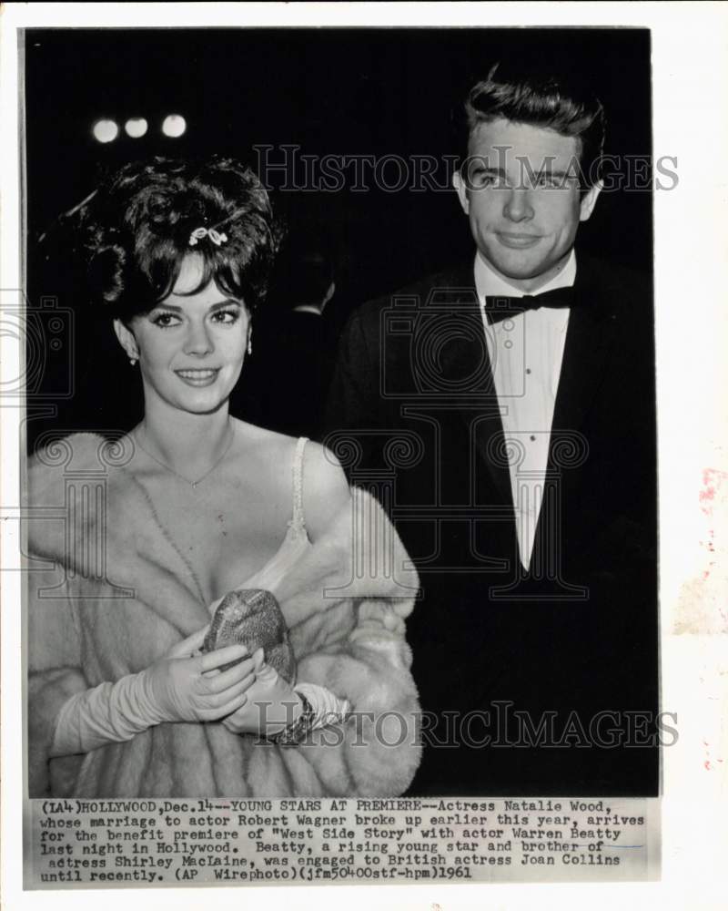 1961 Press Photo Actors Natalie Wood, Warren Beatty Arrive at Hollywood Premiere - Historic Images