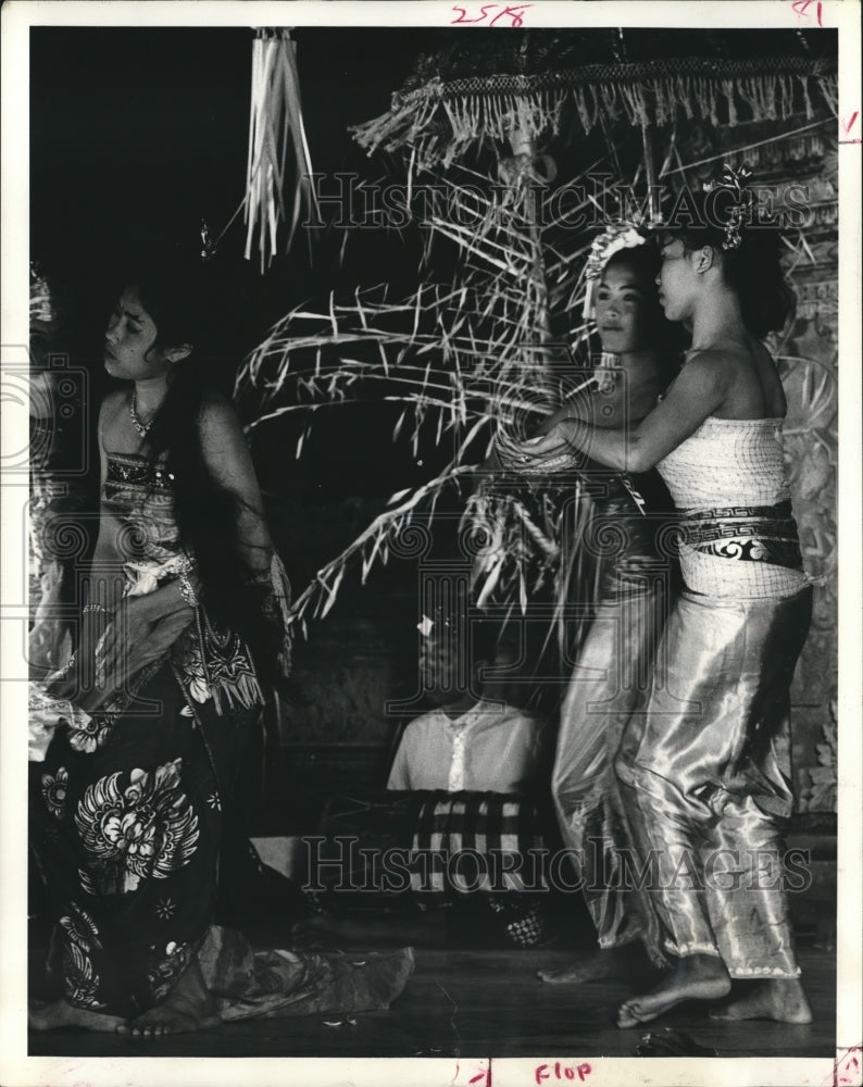 1970 Balinese Dancers in Indonesia - Historic Images