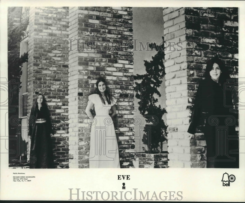 1972 Press Photo Eve, Singing group - hcx03329-Historic Images